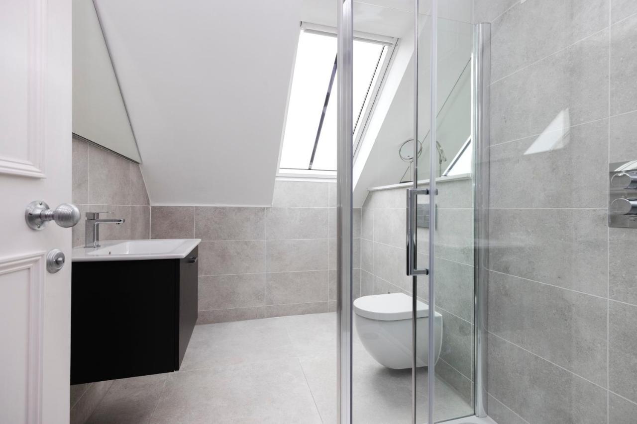 Altido Gorgeous Flat Overlooking Edinburgh Castle Buitenkant foto