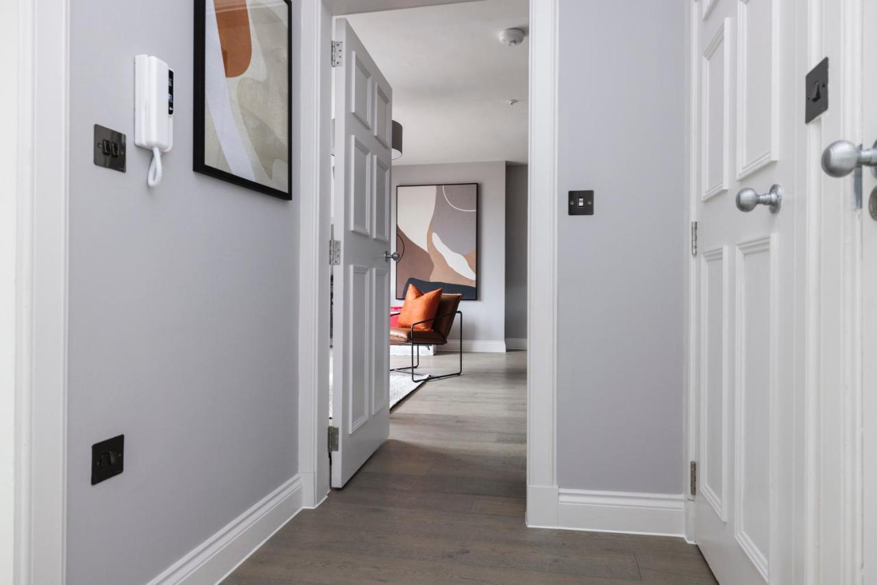Altido Gorgeous Flat Overlooking Edinburgh Castle Buitenkant foto