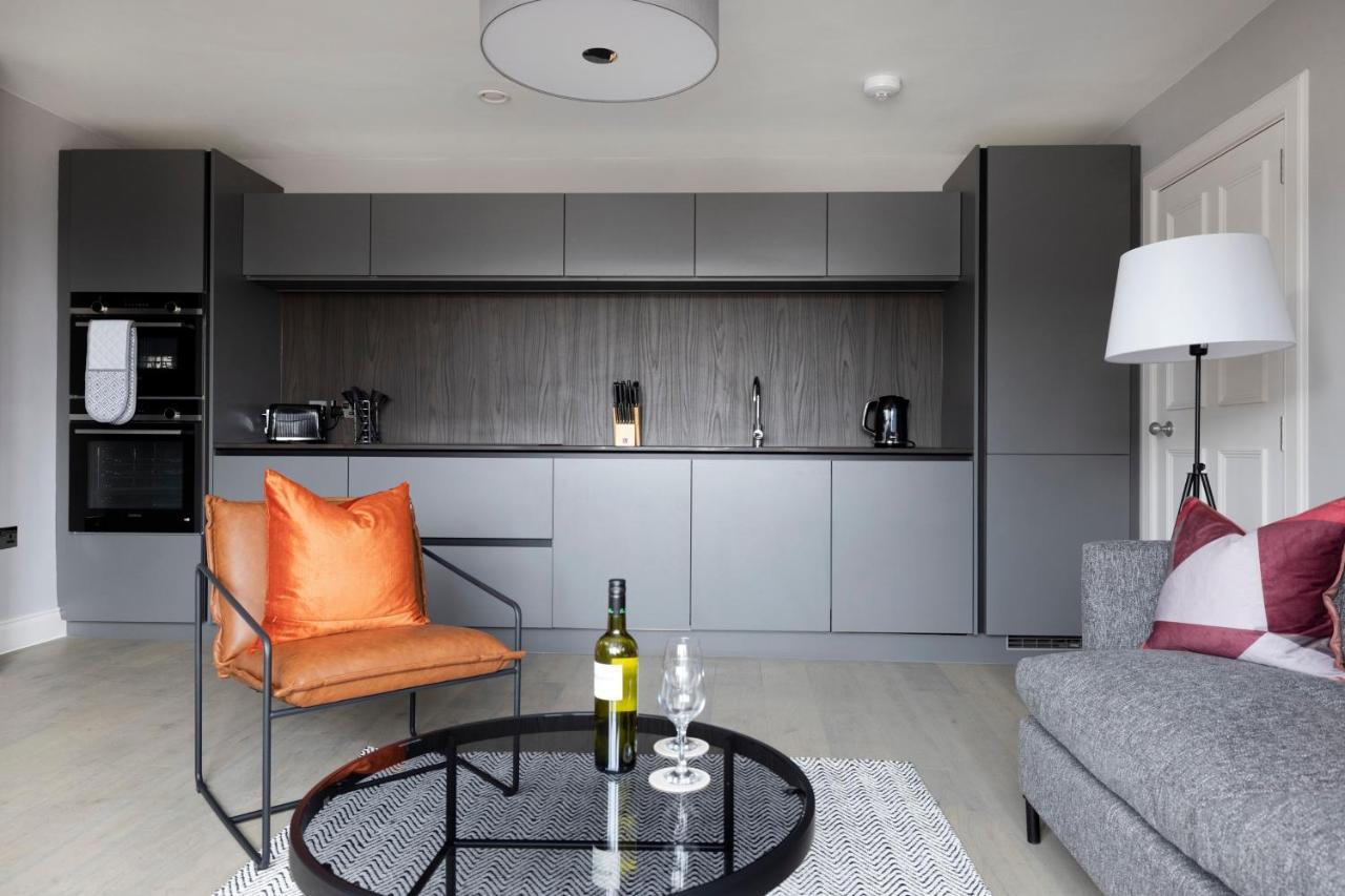 Altido Gorgeous Flat Overlooking Edinburgh Castle Buitenkant foto